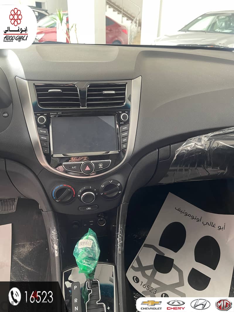 HYUNDAI ACCENT 2025 AT DAB ABSPLUS TINTED GLASS مقدم 20% إستلام فوري 4