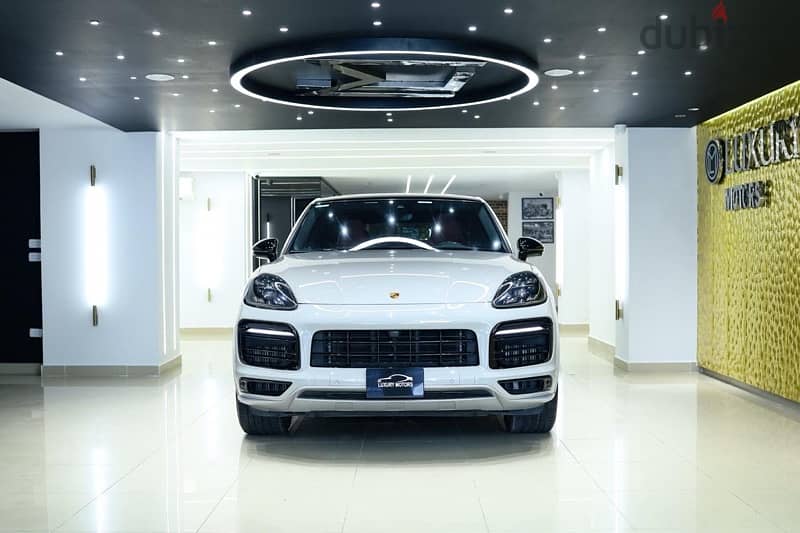 Porsche Cayenne Gts  2022 1