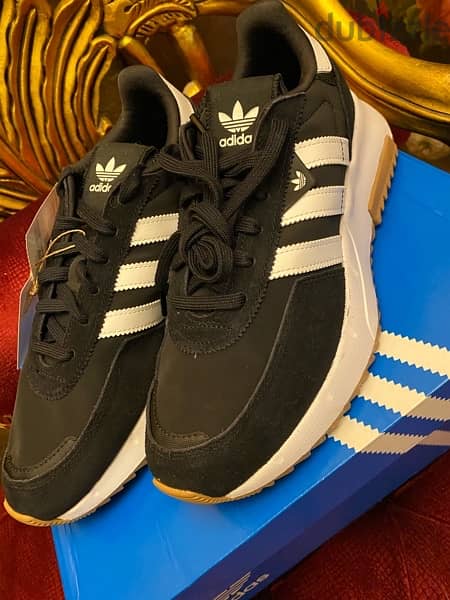 Adidas retropy F2 new shoes for sale size 42 1