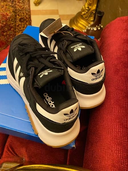 Adidas retropy F2 new shoes for sale size 42 2