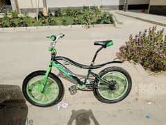 عجله  BMX للبيع بها كل المشتمالات حتى سن 15 سنه 0