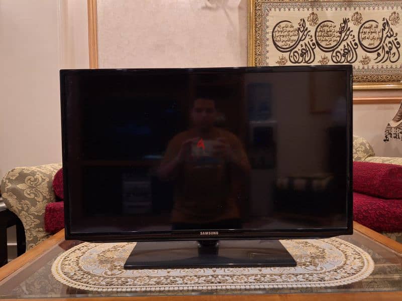 Samsung 32 inch TV 4