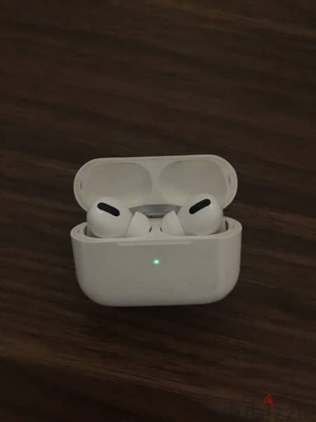 AirPods  pro 2 0