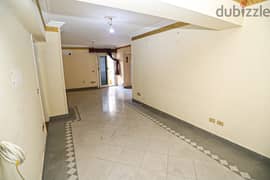شقة للبيع في كامب شيزار - 124 م - شارع رئيسي