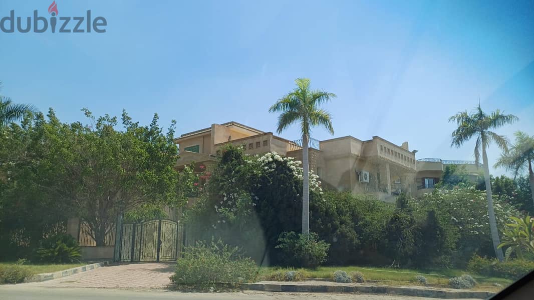 فيلا فاخره في مدينة الشروق Luxury Villa for Sale in Sherouk City 0