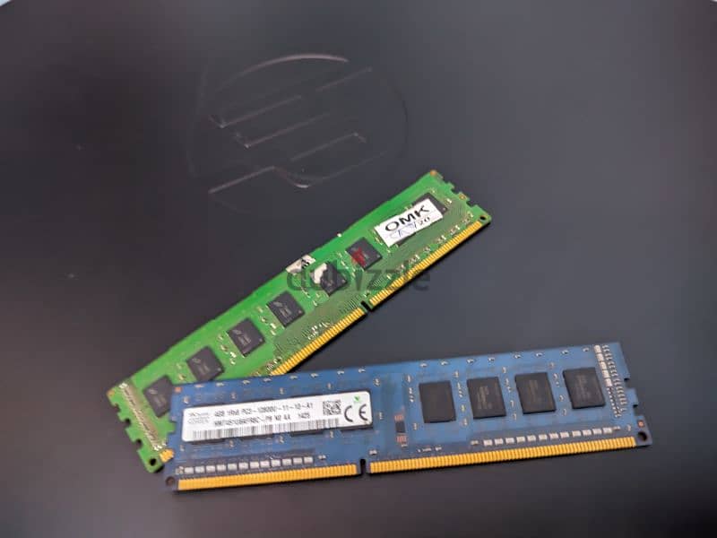 8 gb ddr3 ram (2x4) 3