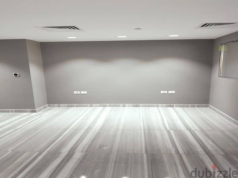 azad (business lounge) office 70sqm fully finished for rent 4