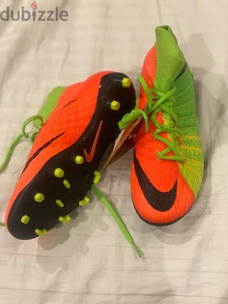 Football Shoes 0