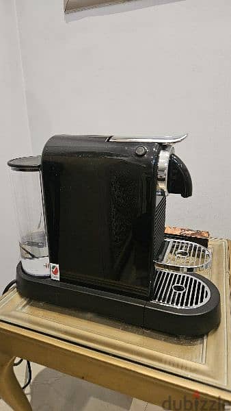 Nespresso Citiz Coffee Machine by Delonghi - Slightly used, almost new 3