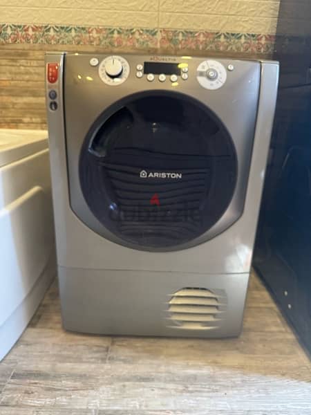 Ariston Dryer 9 Kg 0