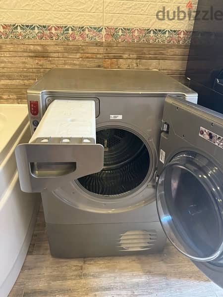 Ariston Dryer 9 Kg 3