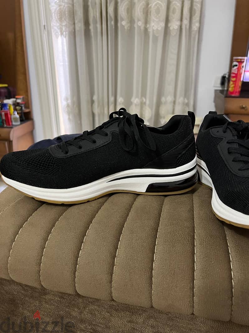 Skechers original shoes from USA brand new for women 3