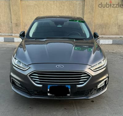 Ford Fusion 2020