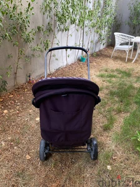 stroller and car seat 3