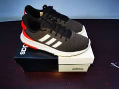 سنيكر adidas float مقاس 41.5