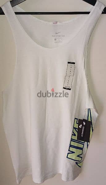 NIKE Cut Tshirt with logo Size S NEW Original 1