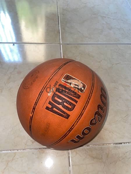 Basketball size 5 Wilson NBA DRV Plus 1
