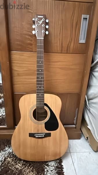 Guitar Yamaha F310 0