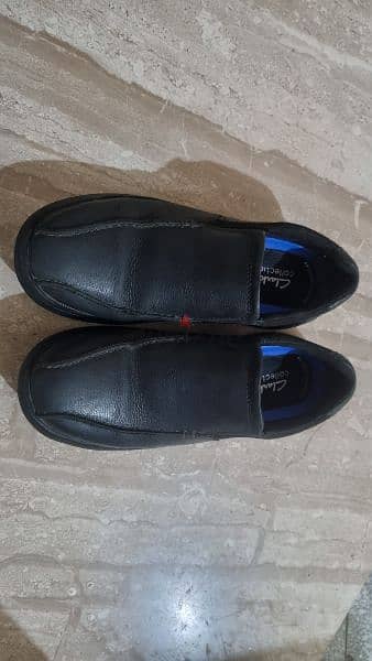 Clarks Black Shoes Size 42 حذاء كلاركس أسود مقاس ٤٢ 2