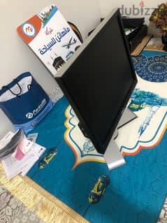 شاشة كمبيوتر 20بوصه dell