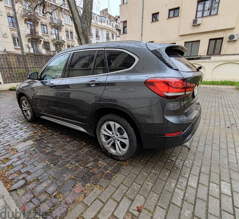 BMW X1 2021 استعمال خفيف صنع فى الاتحاد الأوروبى. كسر زيرو 4