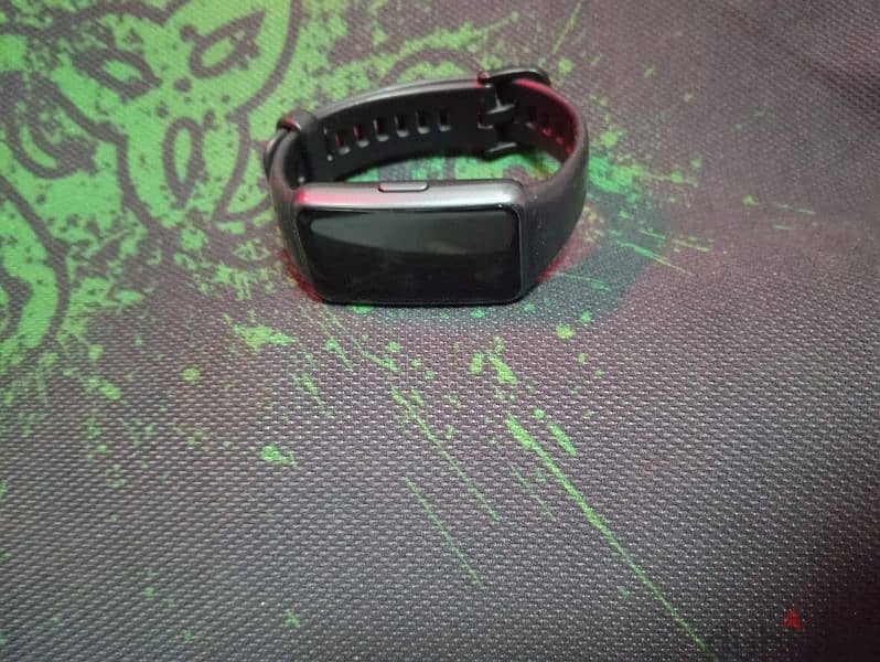 ساعه هواوي باند 6 Huawei band 4