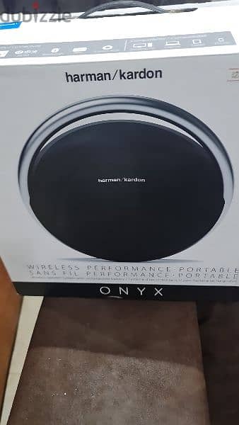 Harman Kardon Onyx . Bluetooth Speaker System. 7