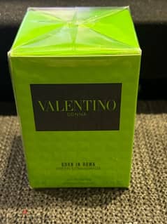Original Valentino Green Stavaganza ,sealed ,eau de perfume