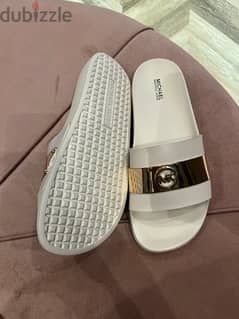 Micheal Kors slipper slides 0