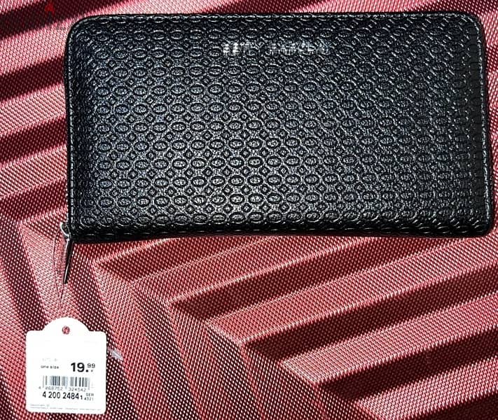 New Betty Barclay wallet for women bought from Deichmann in Germany. 1