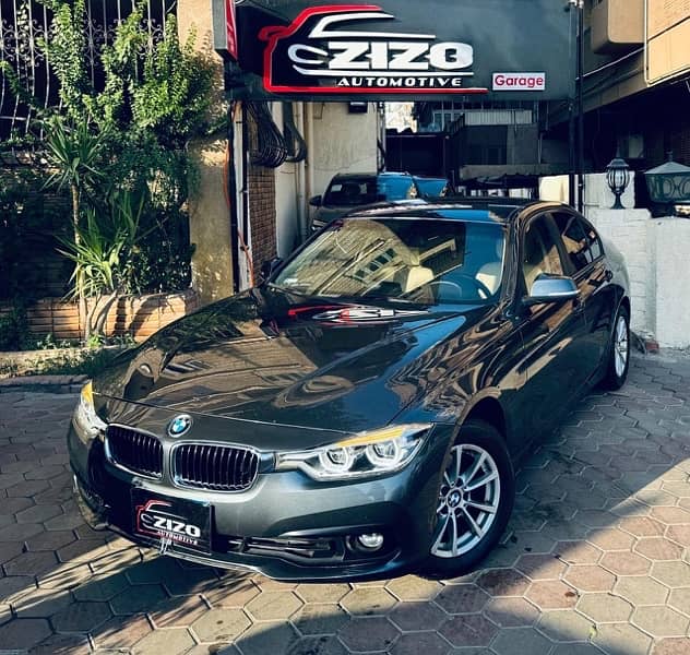 BMW 318i 2018 3