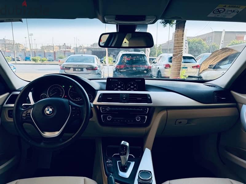 BMW 318i 2018 8