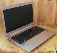 Samsung 5 NP530U4E Intel Core mini Laptop 35.6 cm (14") 4GB RAM 500 GB