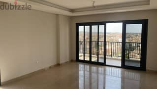 شقة 135م للايجار في ابراج زيد الشيخ زايد متشطبة بالتكييفات و المطبخ
