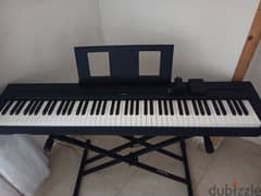 piano Yamaha p45 0