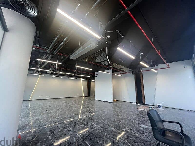 Office space 189 sqm in  Eastown Sodic 6