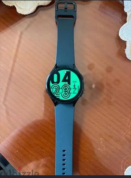 samsung galaxy watch 4 perfect condition 1