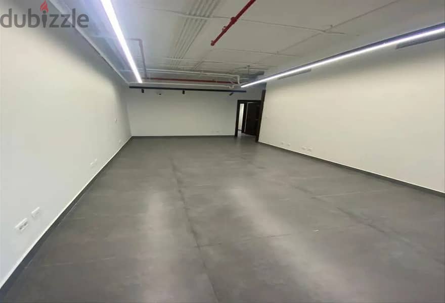 Office space 285 sqm in Sodic Eastown 6