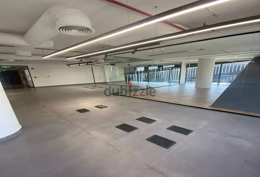 Office space 285 sqm in Sodic Eastown 7