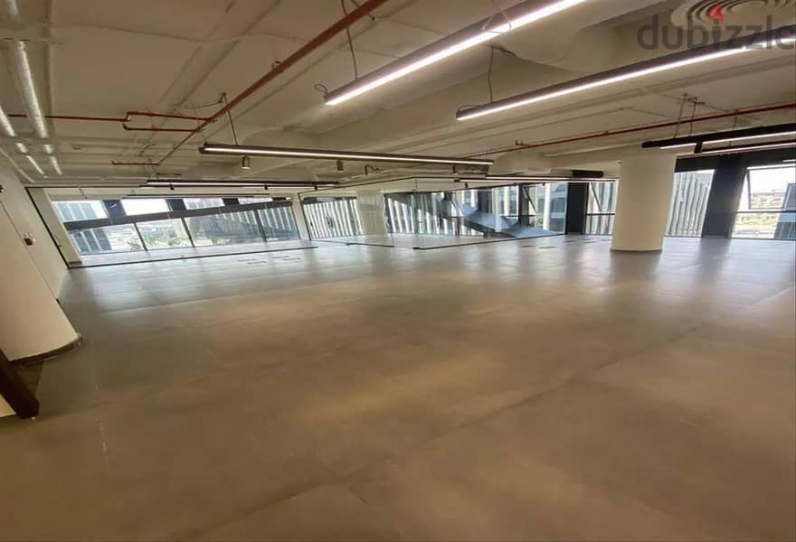 Office space 285 sqm in Sodic Eastown 8