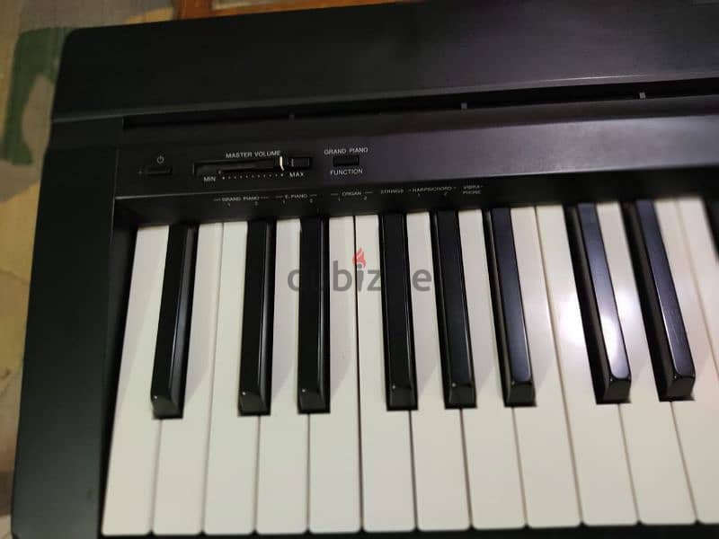 Yamaha P35 Piano 1