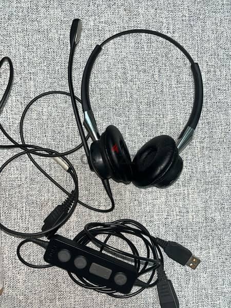 jabra headset (BIZ 2400) due NC bundle سماعه 3