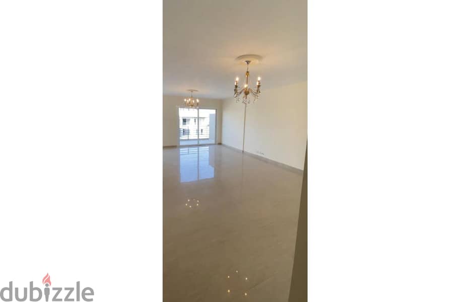 apartment 195m semi furnished for rent hyde park New Cairo 7
