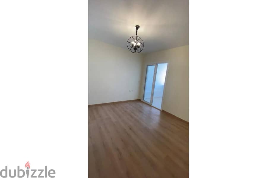 apartment 195m semi furnished for rent hyde park New Cairo 13