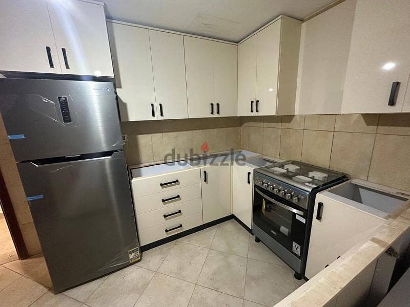 Apartment for rent in Hyde Park Kitchen with  ACs. 6