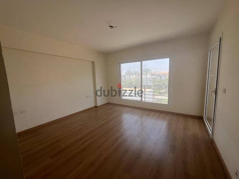 Apartment for rent in Hyde Park Kitchen with  ACs. 9