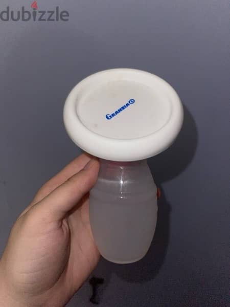 شفاط لبن يدوى  breast pump 3