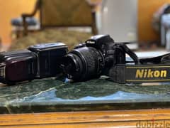 كاميرا nikon D5100