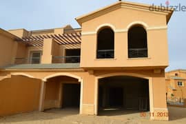 فيلا Twin House للبيع بفيو لاجون وافضل سعر حاليا ف ديار أركو dyar arco 0