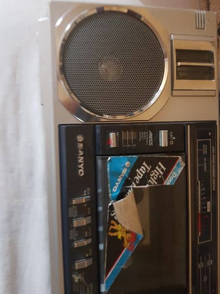 SANYO radio casetta 2 5